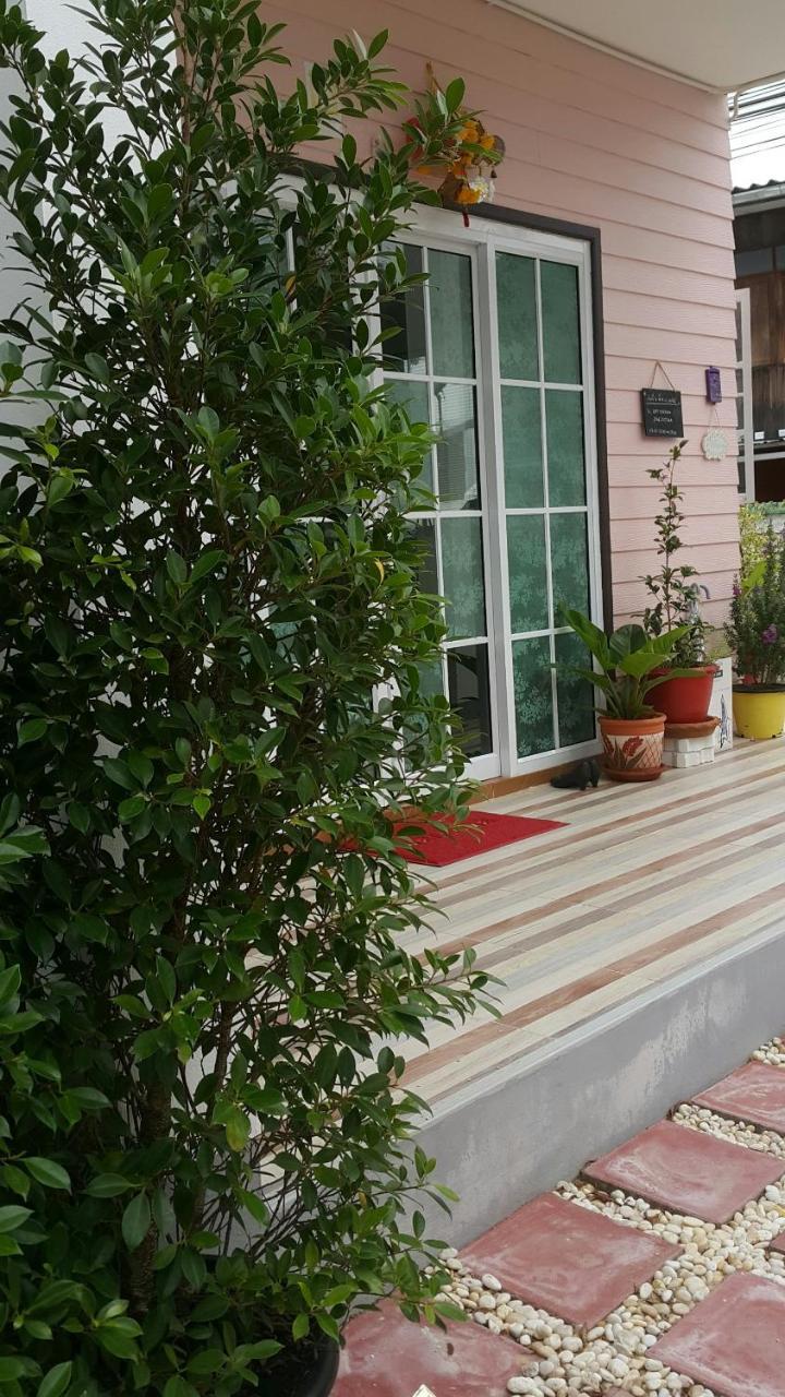 Patchy & Ppraw Family Otel Ubon Ratchathani Dış mekan fotoğraf