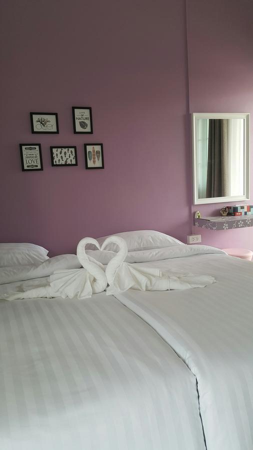 Patchy & Ppraw Family Otel Ubon Ratchathani Dış mekan fotoğraf